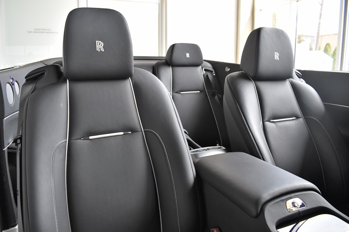 2017 Rolls-Royce Dawn Image 9