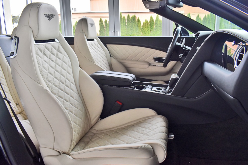 2016 Bentley Continental GT V8 Convertible Image 5