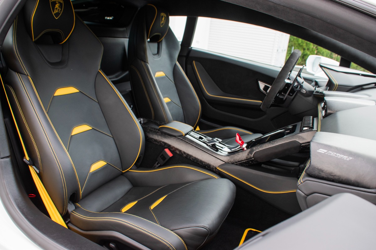 2021 Lamborghini Huracan Image 12