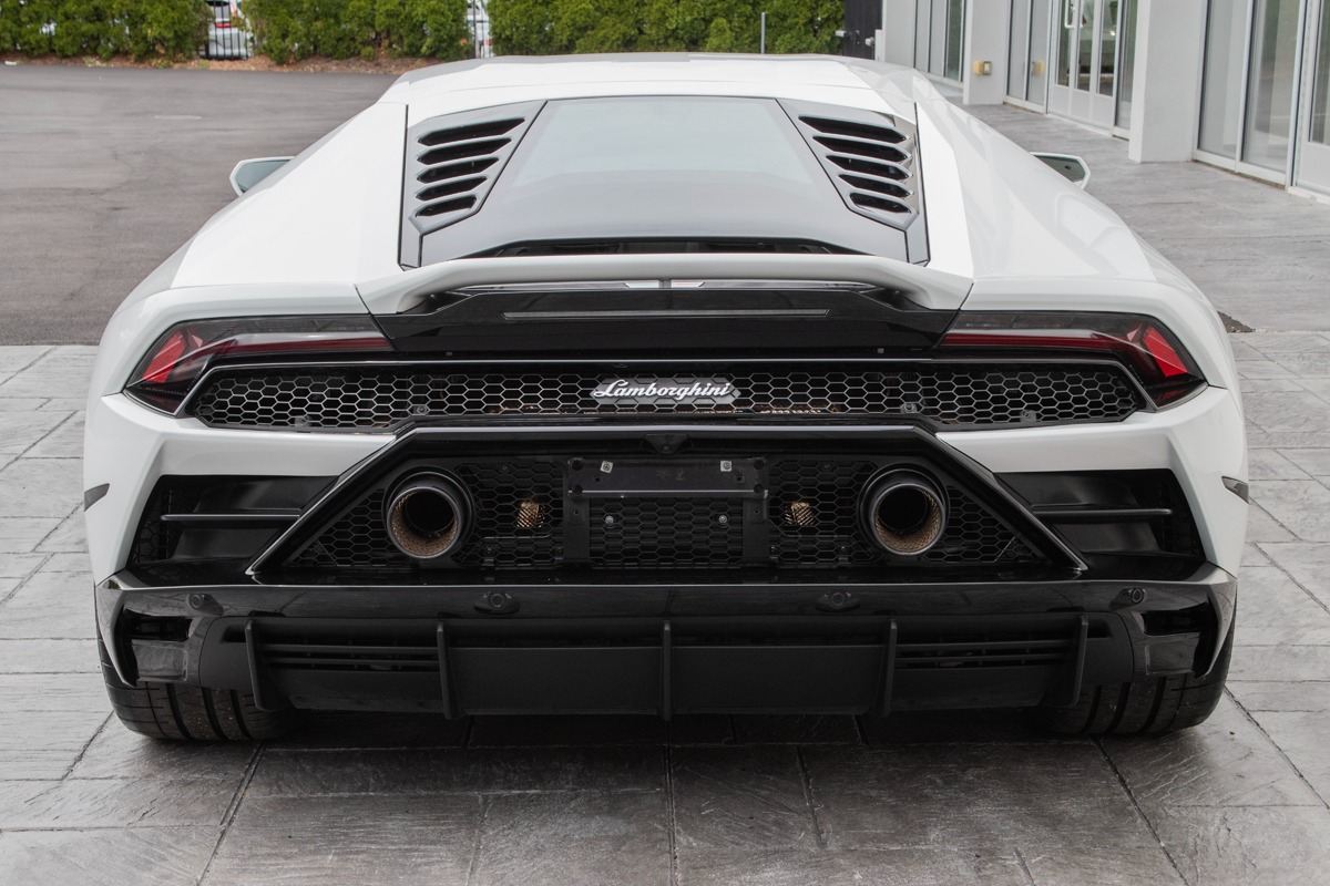 2021 Lamborghini Huracan Image 4