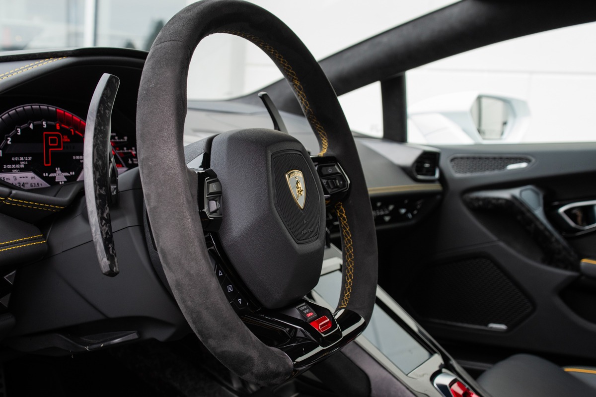 2021 Lamborghini Huracan Image 7