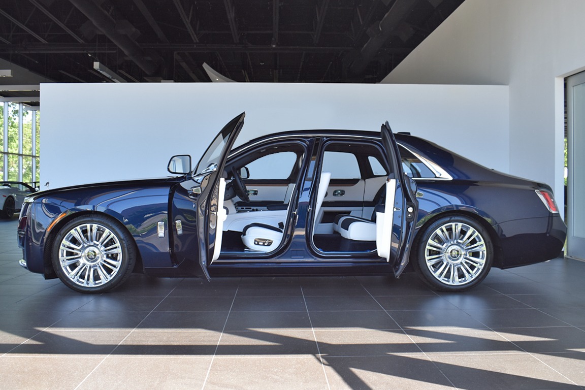 2021 Rolls-Royce Ghost Image 6