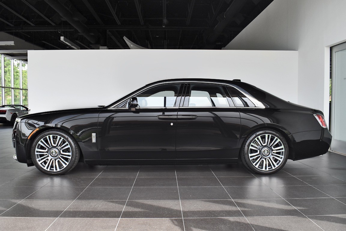 2021 Rolls-Royce Ghost Image 5