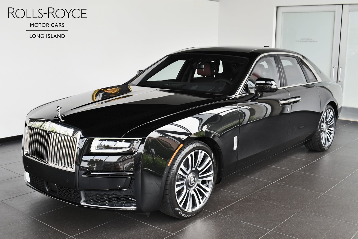2021 Rolls-Royce Ghost Image 1