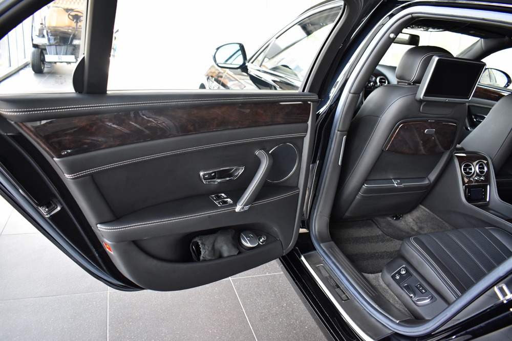 2014 Bentley Flying Spur Image 9