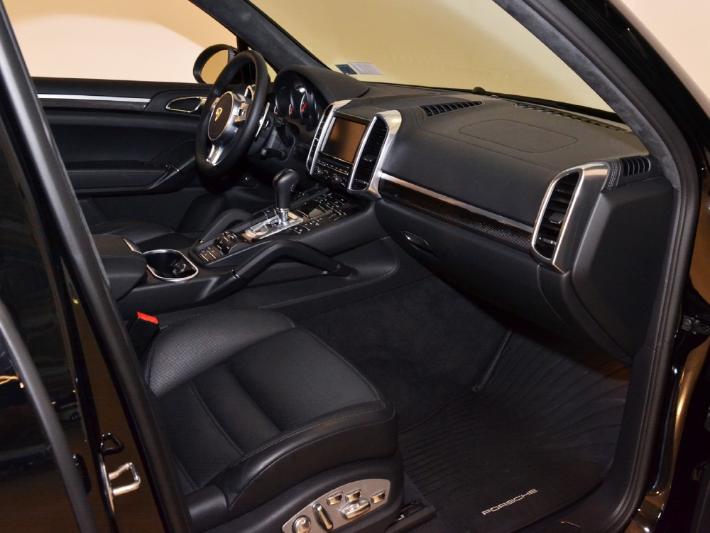 2012 Porsche Cayenne Image 14