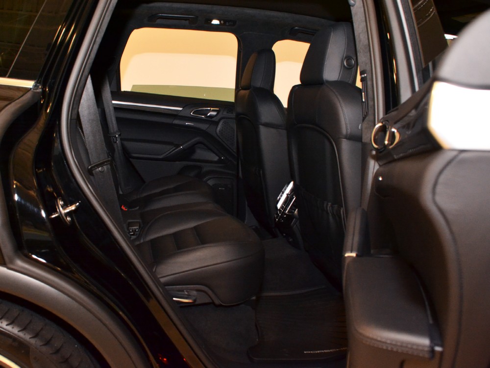 2012 Porsche Cayenne Image 19