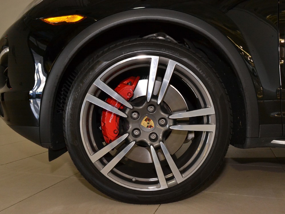 2012 Porsche Cayenne Image 4