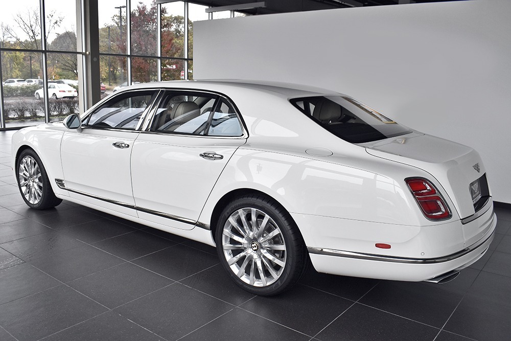2020 Bentley Mulsanne Image 2