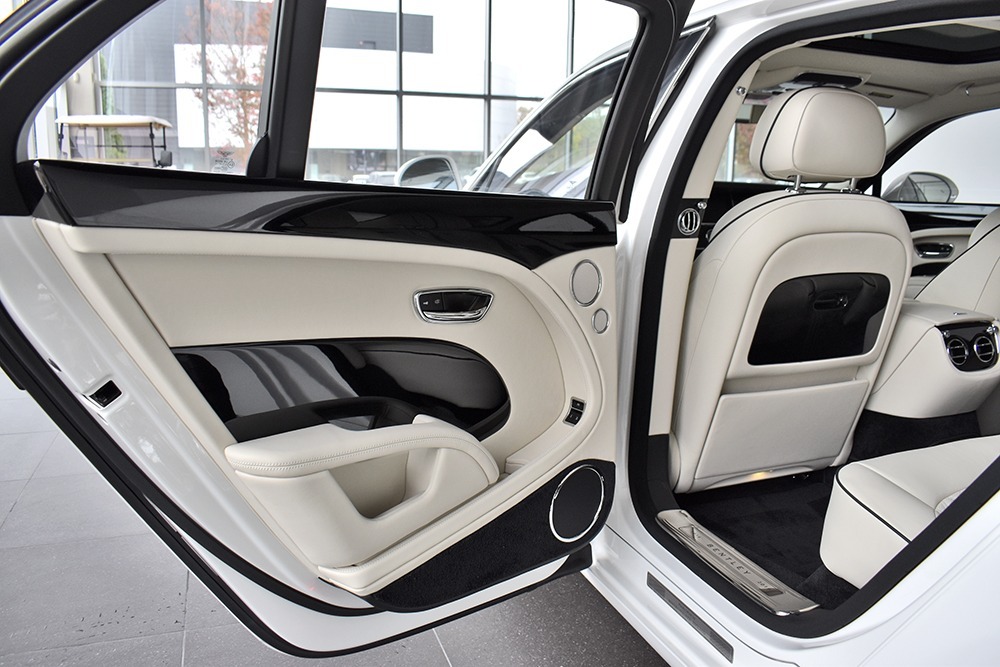 2020 Bentley Mulsanne Image 8
