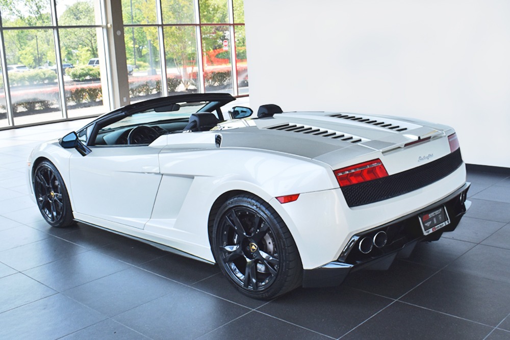 2010 Lamborghini Gallardo Image 2
