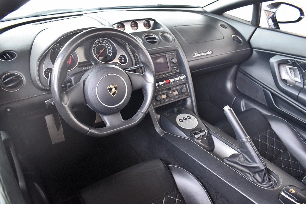 2010 Lamborghini Gallardo Image 3
