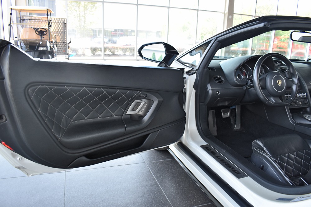2010 Lamborghini Gallardo Image 7