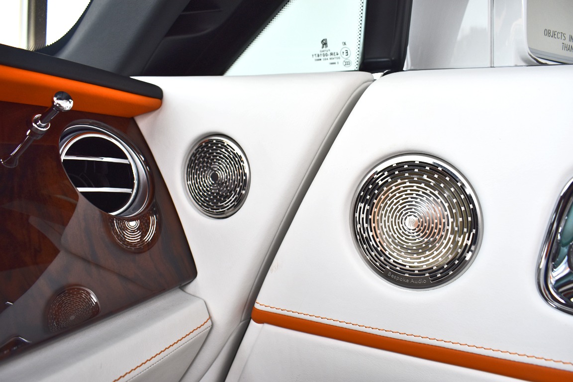 2018 Rolls-Royce Dawn Image 16