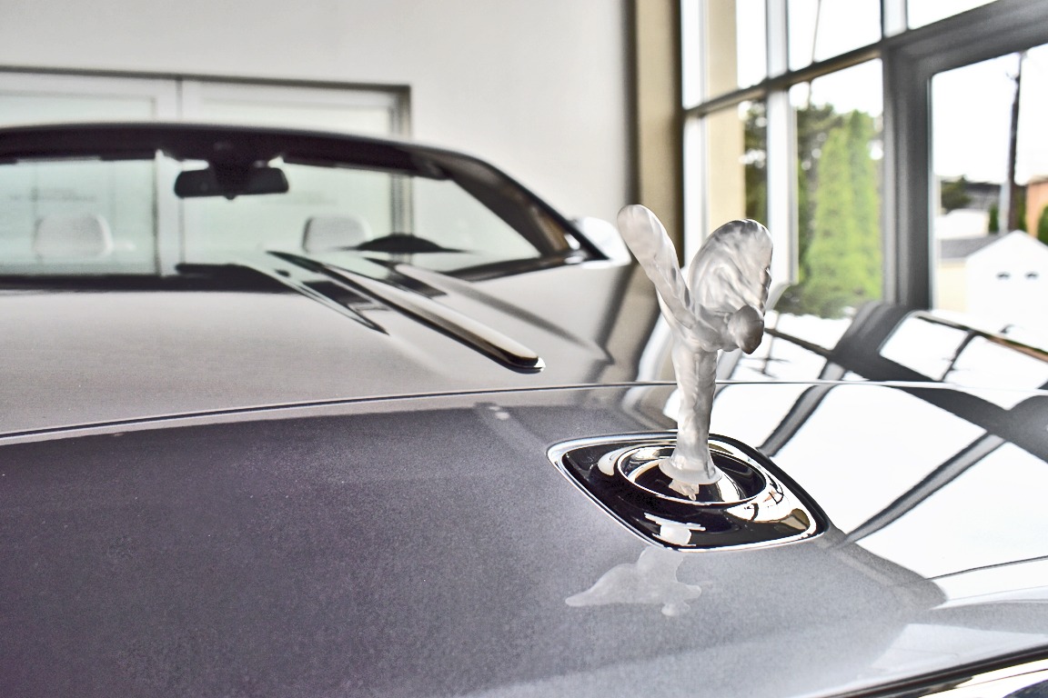 2018 Rolls-Royce Dawn Image 23