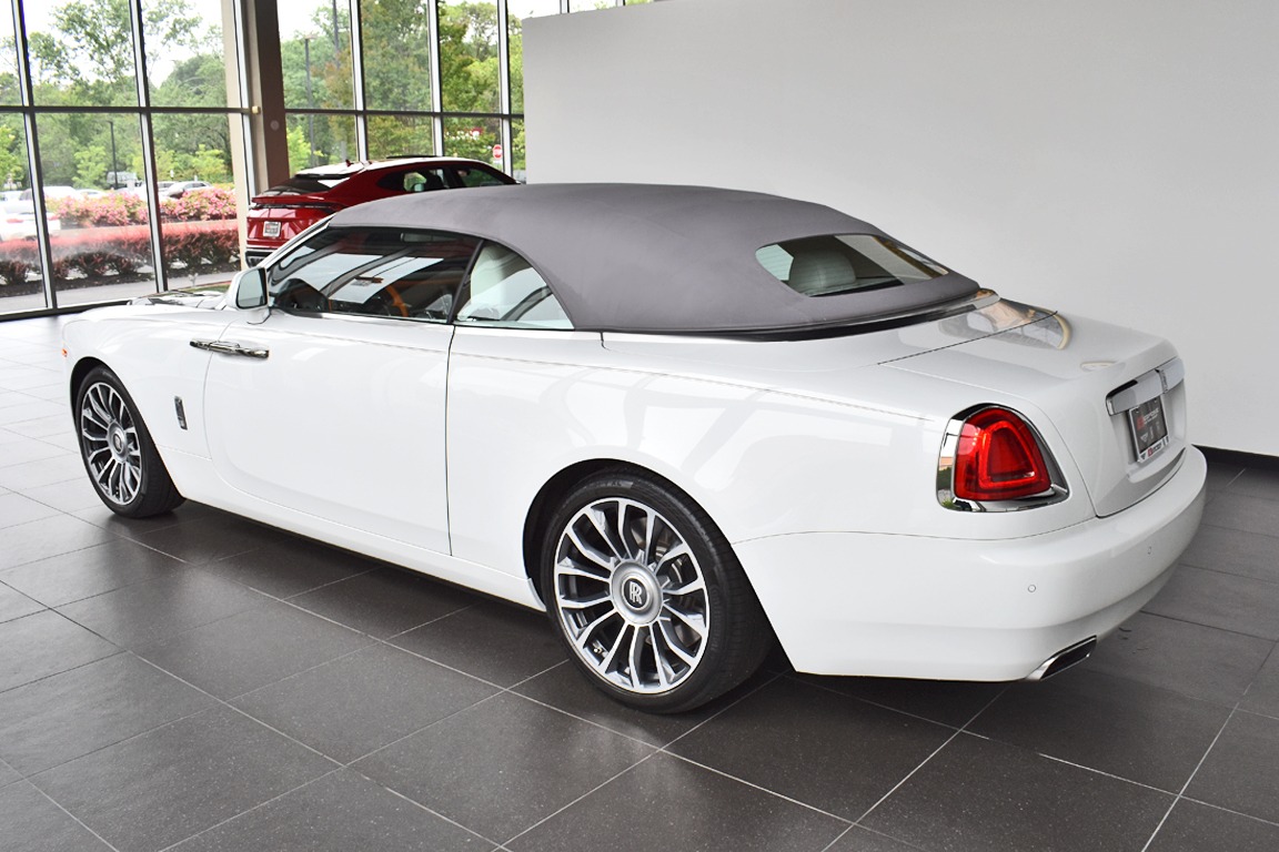2018 Rolls-Royce Dawn Image 3