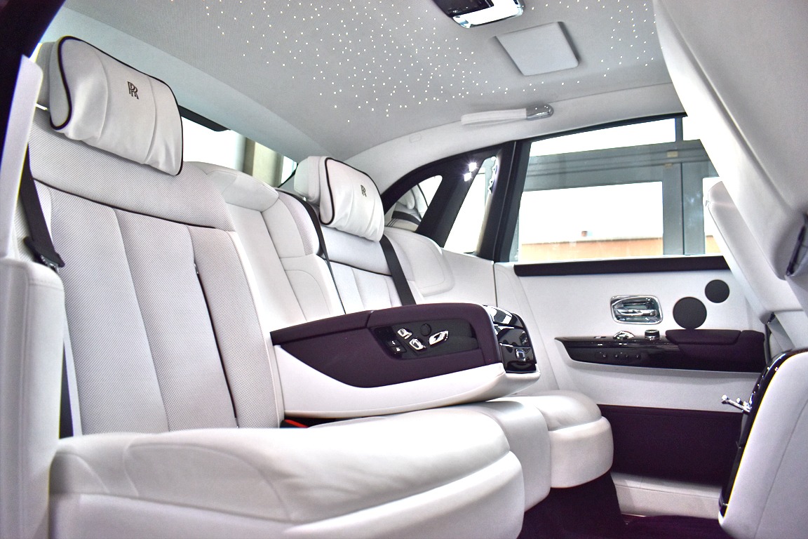 2018 Rolls-Royce Phantom Image 11
