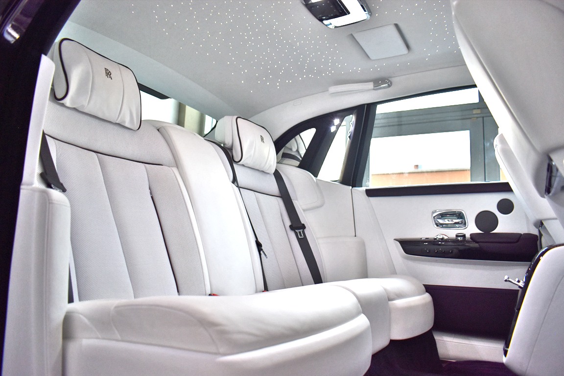 2018 Rolls-Royce Phantom Image 12