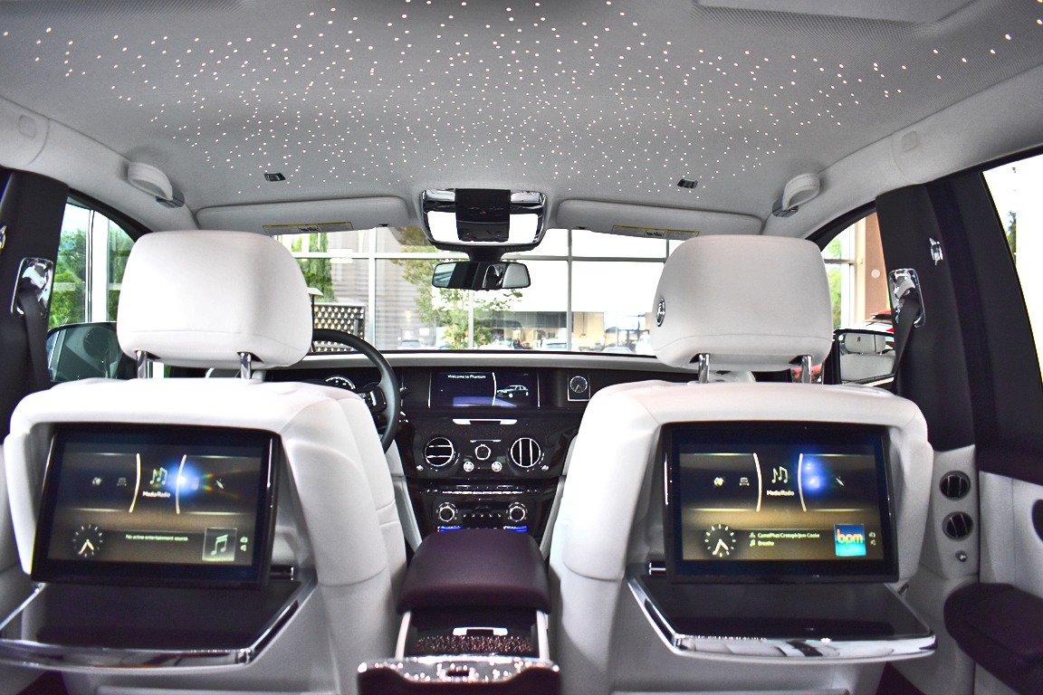 2018 Rolls-Royce Phantom Image 15