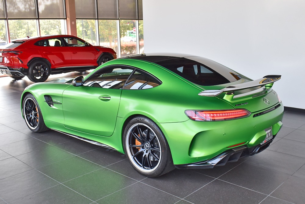 2018 Mercedes-Benz AMG GT Image 2