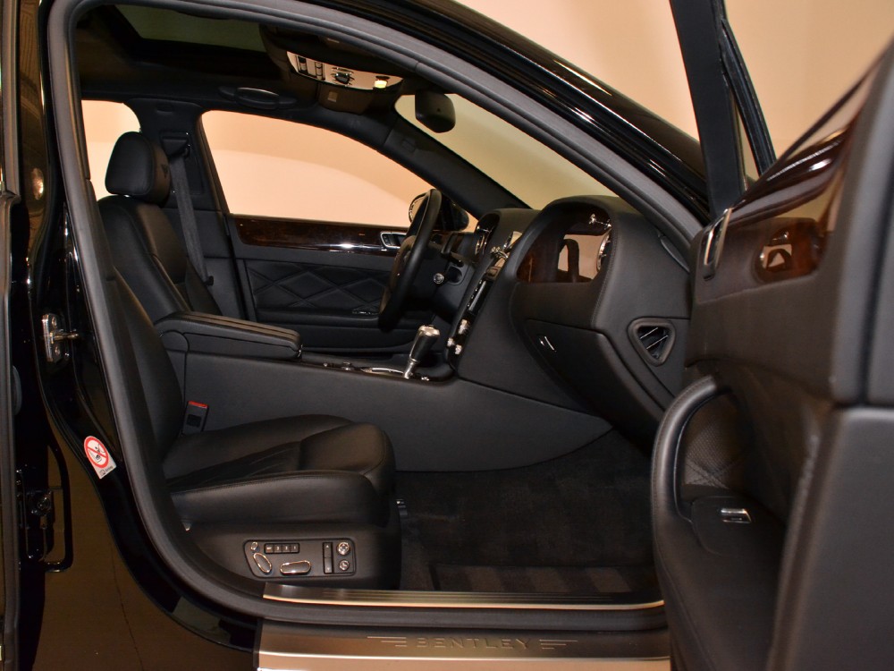 2008 Bentley Continental Flying Spur Image 16
