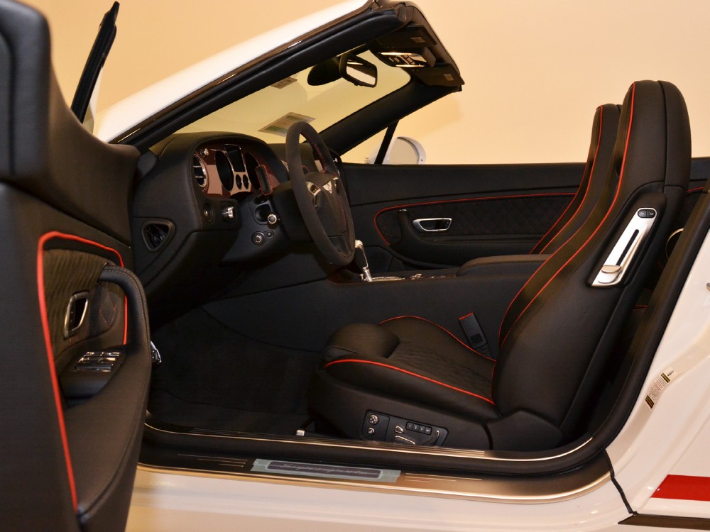 2012 Bentley Continental Supersports Convertible Image 22