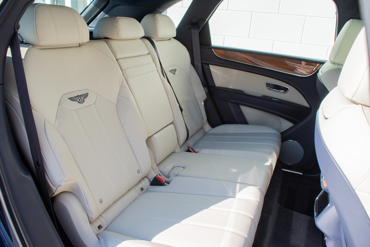 2021 Bentley Bentayga V8 Image 14