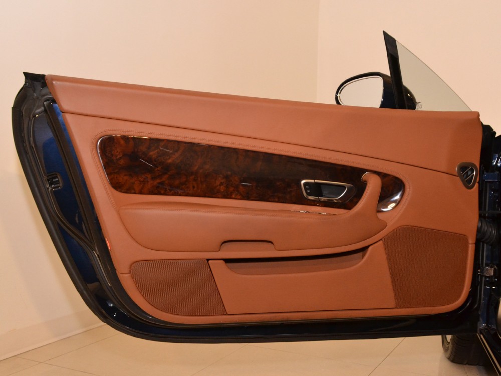 2007 Bentley Continental GT Image 18