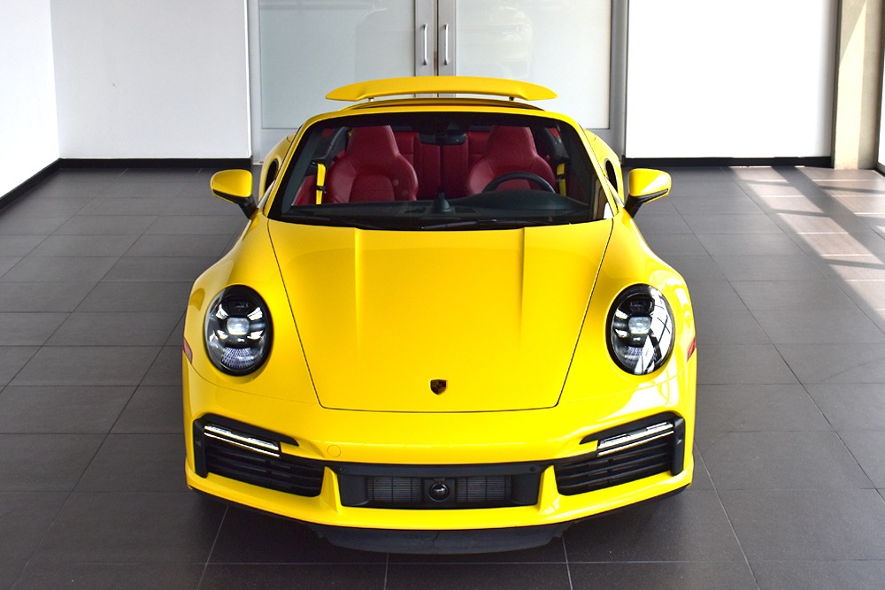 2021 Porsche 911 Image 13