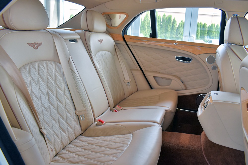 2017 Bentley Mulsanne Image 11