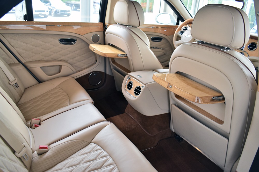 2017 Bentley Mulsanne Image 13