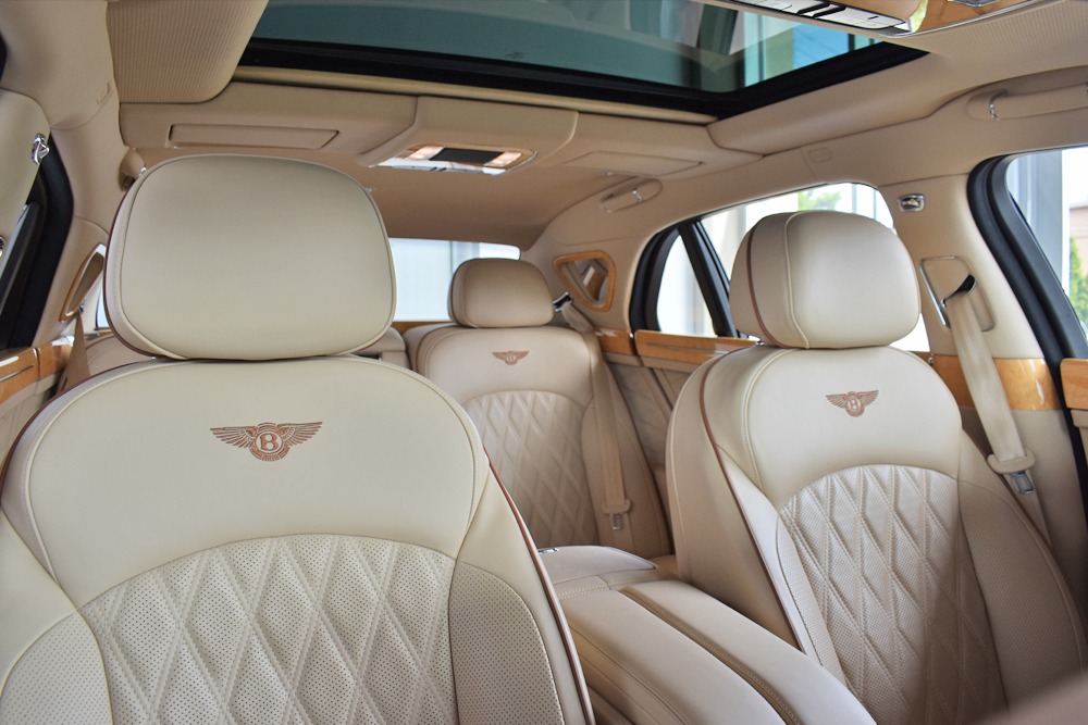 2017 Bentley Mulsanne Image 9