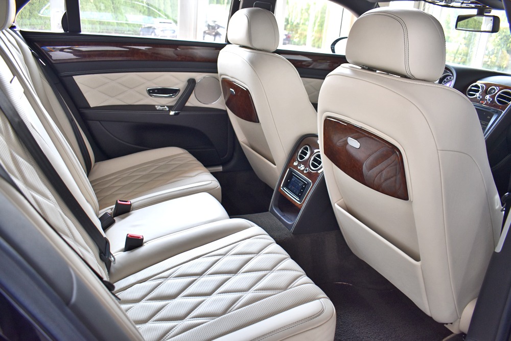 2015 Bentley Flying Spur Image 11
