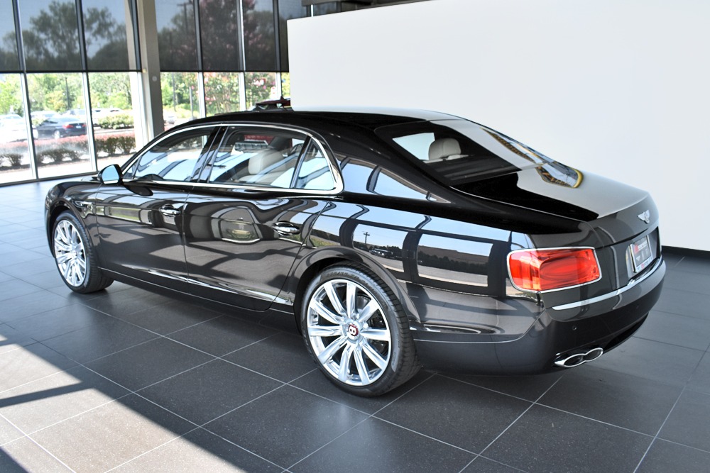2015 Bentley Flying Spur Image 2
