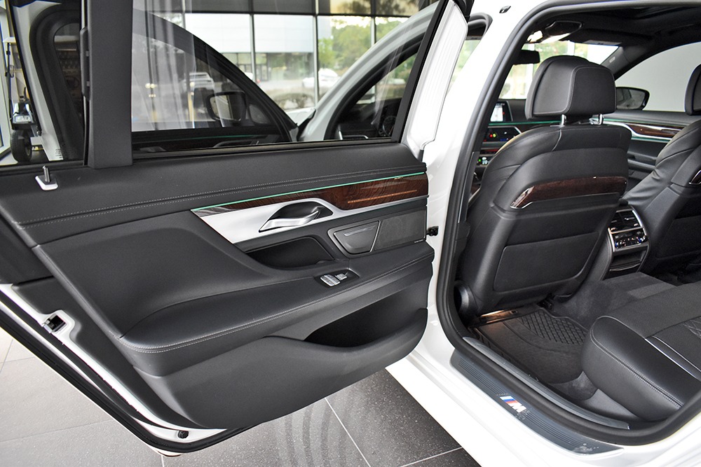 2019 BMW 7 Series Image 14