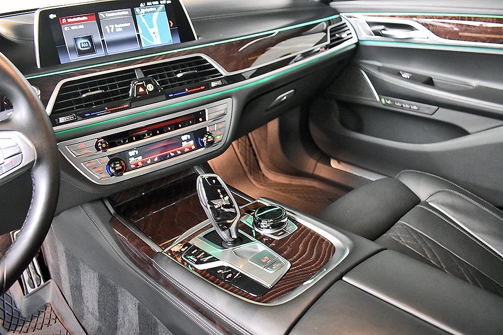 2019 BMW 7 Series Image 9