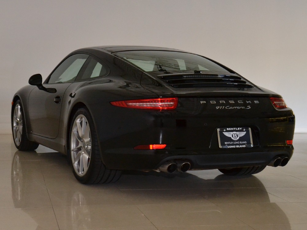 2012 Porsche 911 Image 8