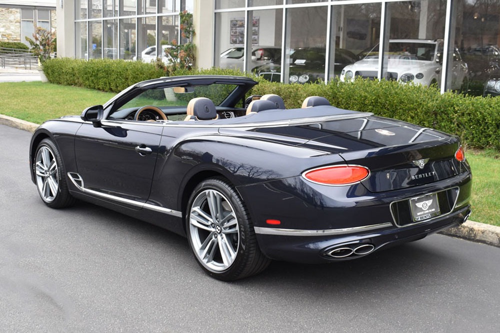2022 Bentley Continental Image 2