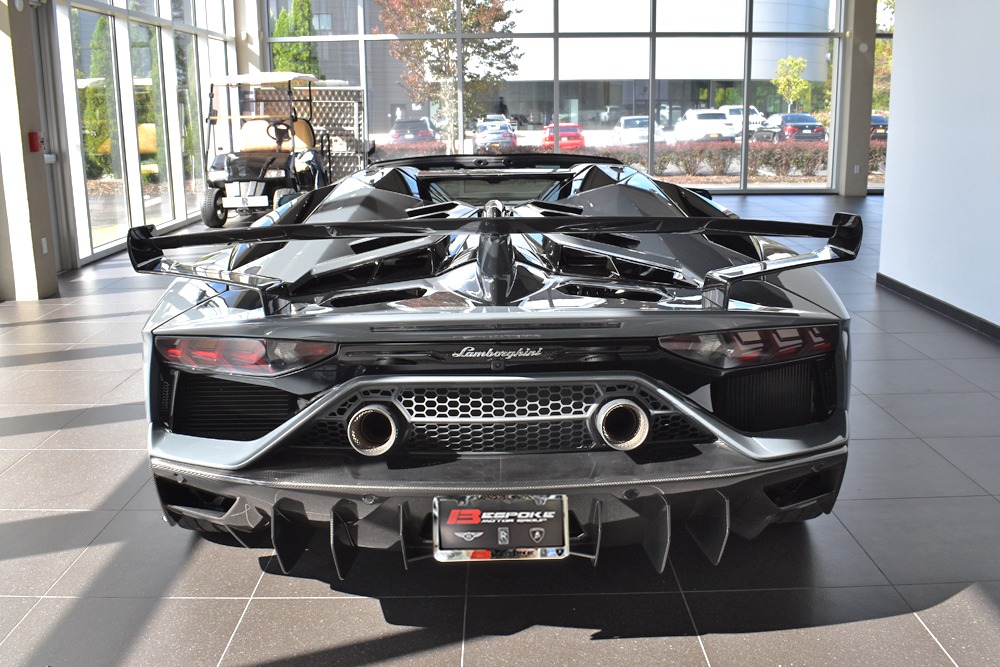2021 Lamborghini Aventador SVJ Roadster Image 15