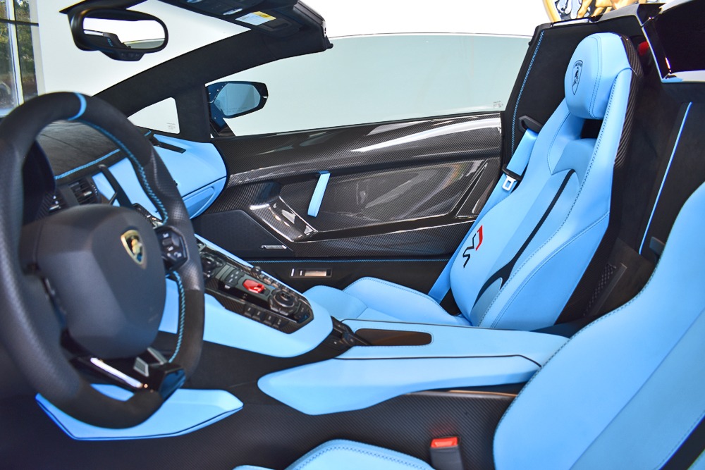 2021 Lamborghini Aventador SVJ Roadster Image 6
