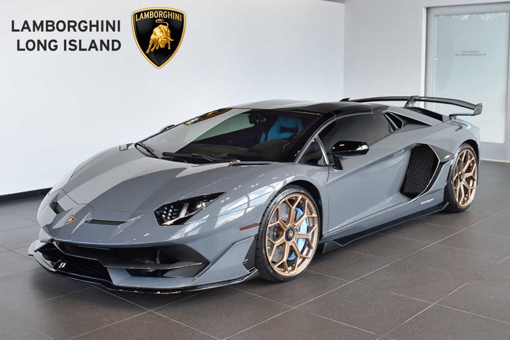 2021 Lamborghini Aventador SVJ Roadster Image 1