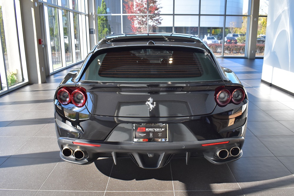 2018 Ferrari GTC4Lusso T Image 11