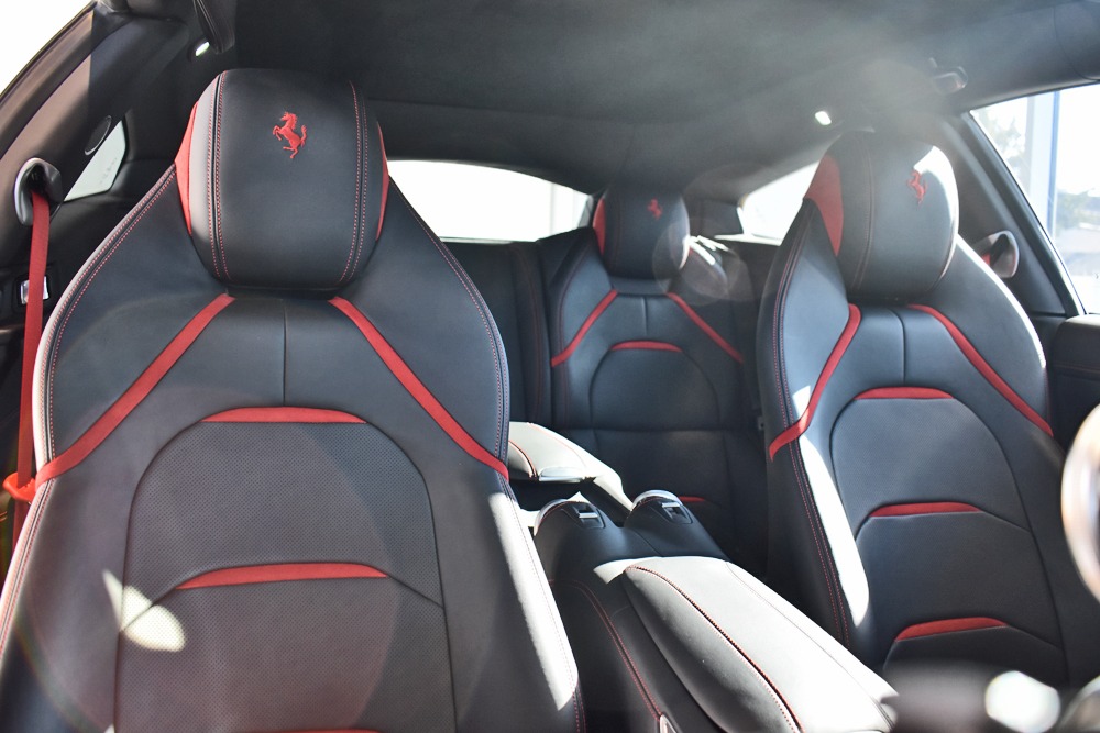 2018 Ferrari GTC4Lusso T Image 7