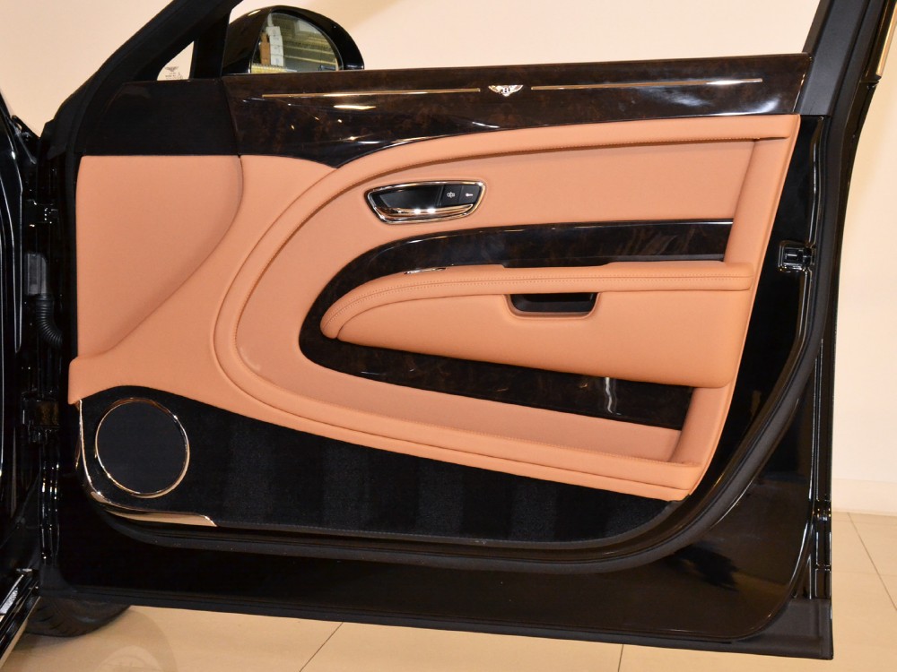 2012 Bentley Mulsanne Image 25