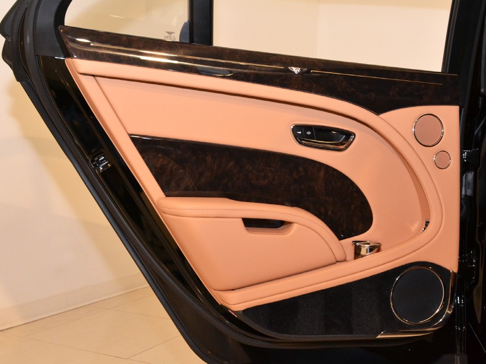 2012 Bentley Mulsanne Image 26