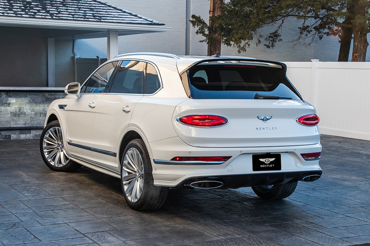 2022 Bentley Bentayga Speed Image 3