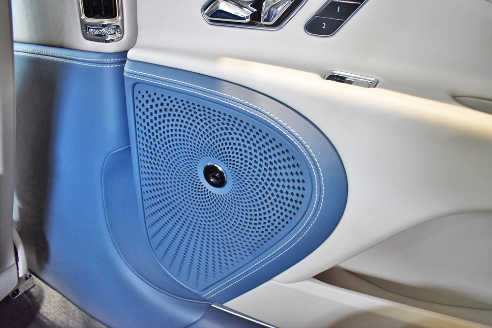 2022 Bentley Flying Spur Image 12