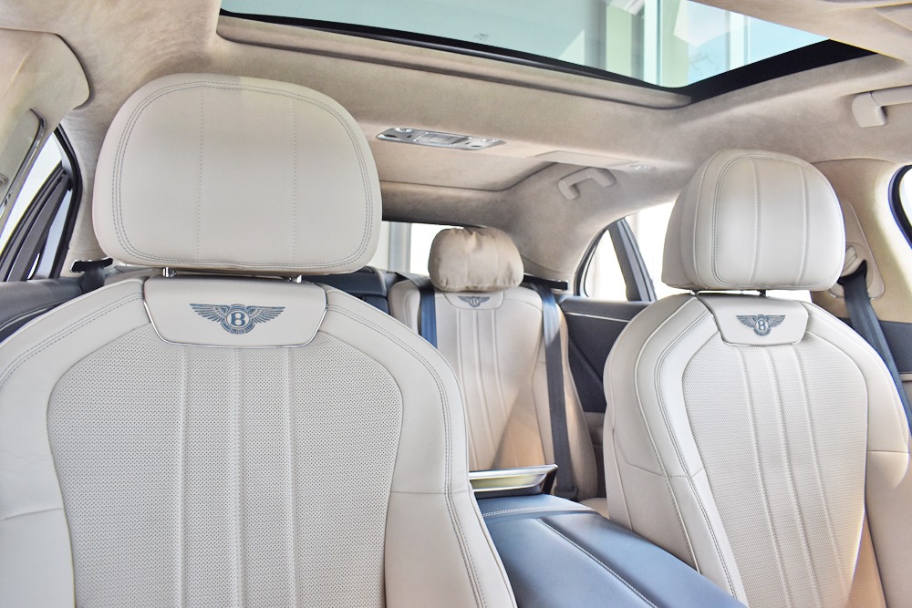 2022 Bentley Flying Spur Image 15