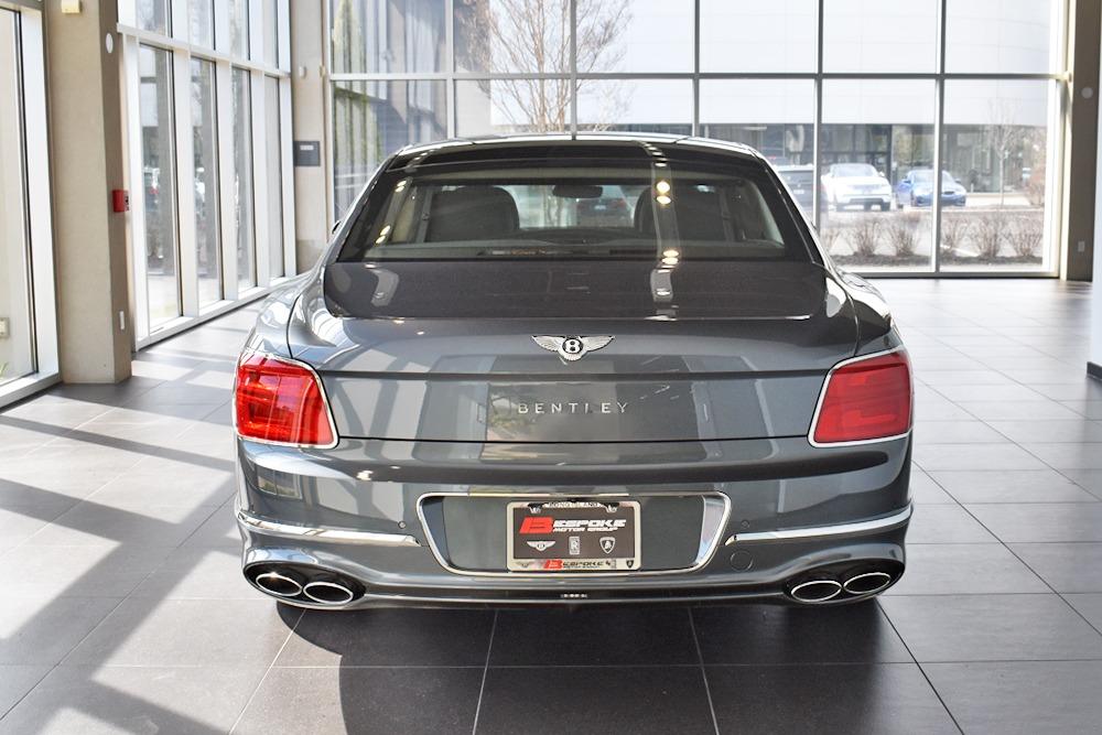 2022 Bentley Flying Spur Image 5