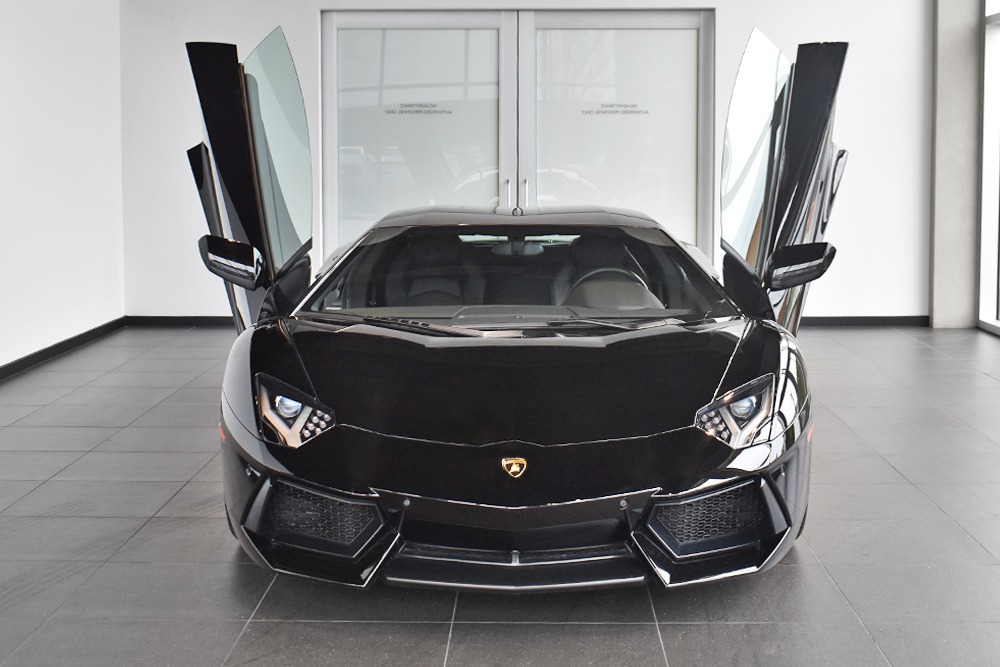 2014 Lamborghini Aventador Image 14
